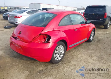 2014 Volkswagen Beetle 2.5L Entry from USA, damaged, VIN 3VWFP7AT8EM627537